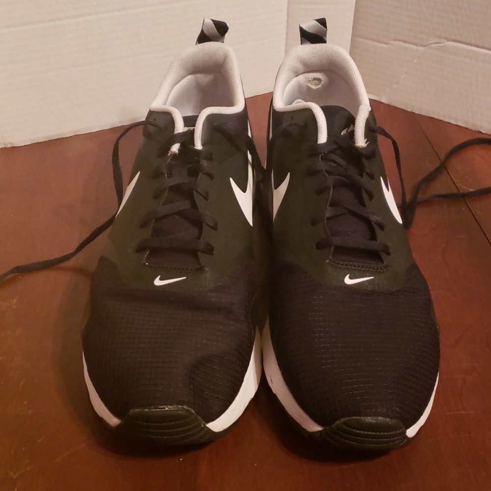 Nike Air Max Tavas Men's Running Shoes